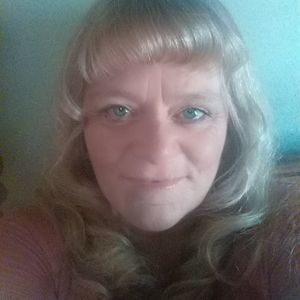 Meet your Posher, Regina